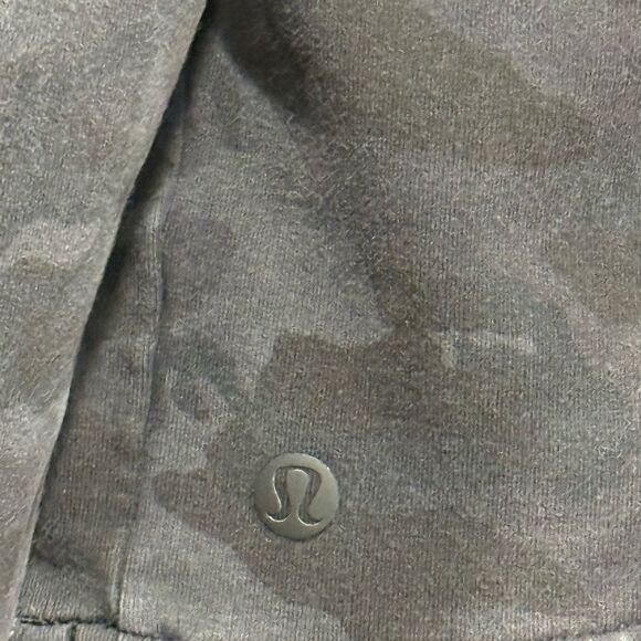 Lululemon Scuba Crew​ - Picture 5 of 7